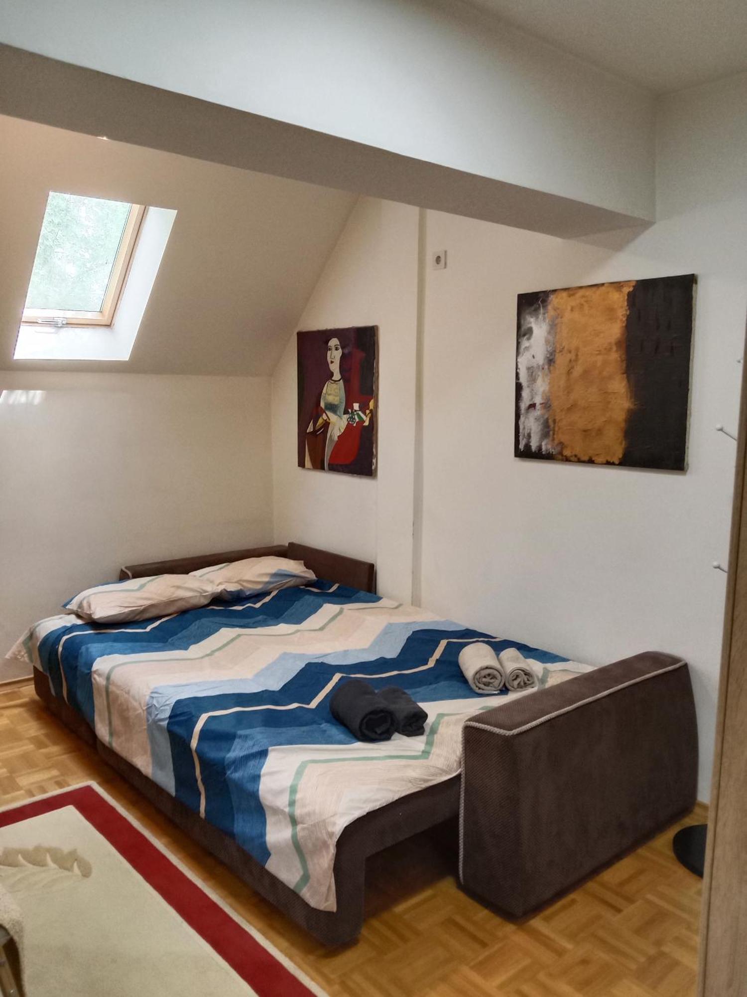 East Gate Apartment Studio Скопье Экстерьер фото